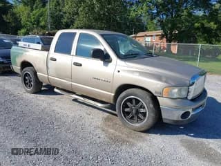 ✅ 2005 Dodge 1500 SLT • VIN: 1D7HA18D75S152713 • Lot: 42969963. Listed on IAAI with 272,930 mi. Free auction sales archive from the USA and detailed vehicle history report at DreamBid. Image 1.