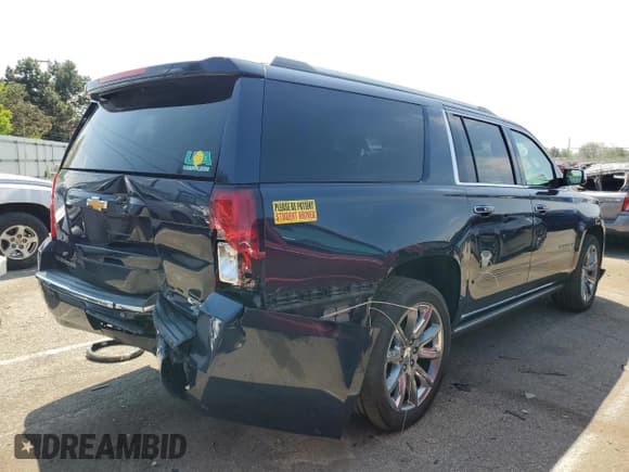 ✅ 2017 Chevrolet Suburban Premier • VIN: 1GNSKJKC7HR169222 • Lot: 49740933. Wystawiony na Copart z przebiegiem 117 295 mil. Bezpłatny archiwum sprzedaży aukcyjnych z USA i szczegółowy raport historii pojazdu na DreamBid. Zdjęcie 3.