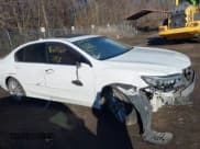 ✅ 2015 Acura RLX Technology • VIN: JH4KC1F59FC001730 • Lot: 41688569. Listed on IAAI with 142,933 mi. Free auction sales archive from the USA and detailed vehicle history report at DreamBid. Image 17.