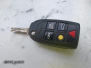 ✅ 2004 Volvo S60 • VIN: YV1RS59V142413627 • Lot: 43692092. Listed on IAAI with 140,213 mi. Free auction sales archive from the USA and detailed vehicle history report at DreamBid. Image 11.