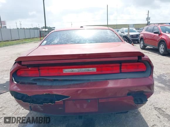 ✅ 2014 Dodge Challenger Rallye Redline • VIN: 2C3CDYAG5EH218633 • Lot: 42499742. Wystawiony na IAAI z przebiegiem 213 396 mil. Bezpłatny archiwum sprzedaży aukcyjnych z USA i szczegółowy raport historii pojazdu na DreamBid. Zdjęcie 16.