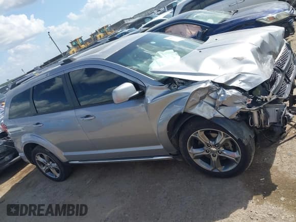 ✅ 2017 Dodge Journey Crossroad Plus • VIN: 3C4PDCGB7HT617499 • Лот: 42531173. Опубликован ранее на IAAI с пробегом 176 182 миль. Бесплатный доступ к архиву аукционных продаж из США и подробный отчёт об истории автомобиля на DreamBid. Изображение 13.