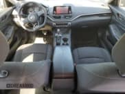 ✅ 2023 Nissan Altima S • VIN: 1N4BL4BV8PN412962 • Lot: 81519215. Wystawiony na Copart z przebiegiem 45 091 mil. Bezpłatny archiwum sprzedaży aukcyjnych z USA i szczegółowy raport historii pojazdu na DreamBid. Zdjęcie 8.