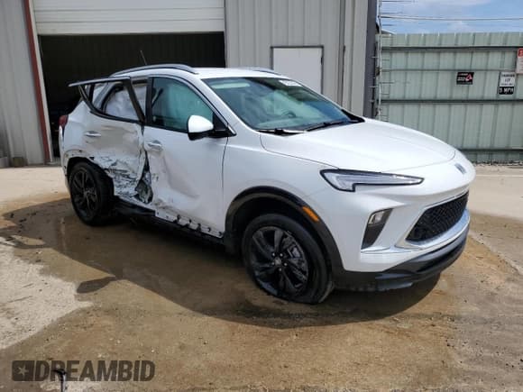 ✅ 2024 Buick Encore GX Sport Touring • VIN: KL4AMESL5RB097673 • Lot: 54846895. Listed on Copart with 24,731 mi. Free auction sales archive from the USA and detailed vehicle history report at DreamBid. Image 4.