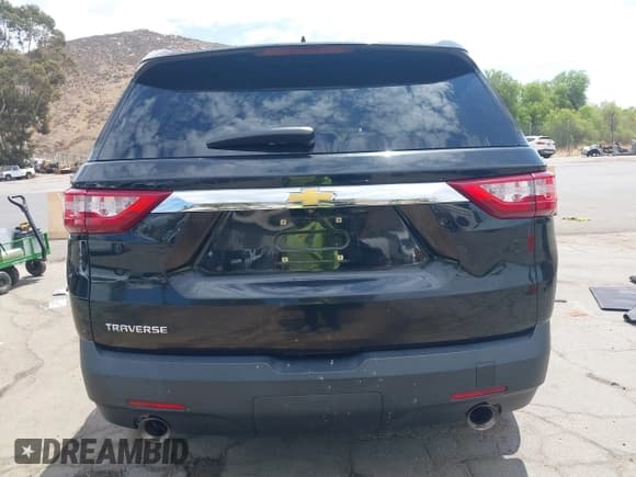 ✅ 2020 Chevrolet Traverse LS • VIN: 1GNERFKW3LJ117416 • Lot: 43074235. Listed on IAAI with 90,293 mi. Free auction sales archive from the USA and detailed vehicle history report at DreamBid. Image 16.