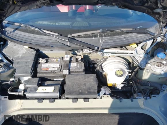 ✅ 2024 Porsche 718 Boxster • VIN: WP0CA2A88RK205559 • Lot: 43765824. Listed on IAAI with 28,224 mi. Free auction sales archive from the USA and detailed vehicle history report at DreamBid. Image 10.