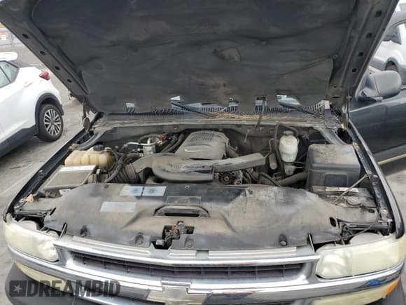 ✅ 2004 Chevrolet Suburban LT • VIN: 3GNEC16T34G196660 • Лот: 55841965. Опубликован ранее на Copart с пробегом Не указан. Бесплатный доступ к архиву аукционных продаж из США и подробный отчёт об истории автомобиля на DreamBid. Изображение 12.