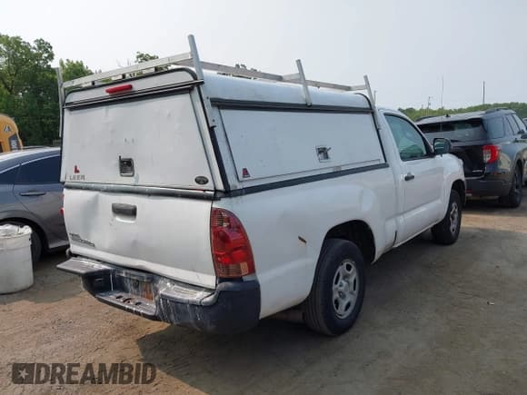 ✅ 2013 Toyota Tacoma • VIN: 5TFNX4CN2DX029934 • Lot: 42400971. Wystawiony na IAAI z przebiegiem 193 355 mil. Bezpłatny archiwum sprzedaży aukcyjnych z USA i szczegółowy raport historii pojazdu na DreamBid. Zdjęcie 4.