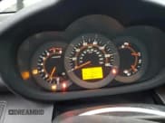 ✅ 2010 Toyota RAV4 Sport • VIN: JTMWF4DV0A5030173 • Lot: 90403795. Wystawiony na Copart z przebiegiem 108 616 mil. Bezpłatny archiwum sprzedaży aukcyjnych z USA i szczegółowy raport historii pojazdu na DreamBid. Zdjęcie 9.