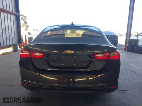 2017 Chevrolet Malibu LT z VIN 1G1ZE5ST9HF188175, wystawiony jako IAAI lot #43536654 z przebiegiem 105 101 mil mil oraz . Historia ofert i sprzedaży dostępna na DreamBid. Obrazek 16.