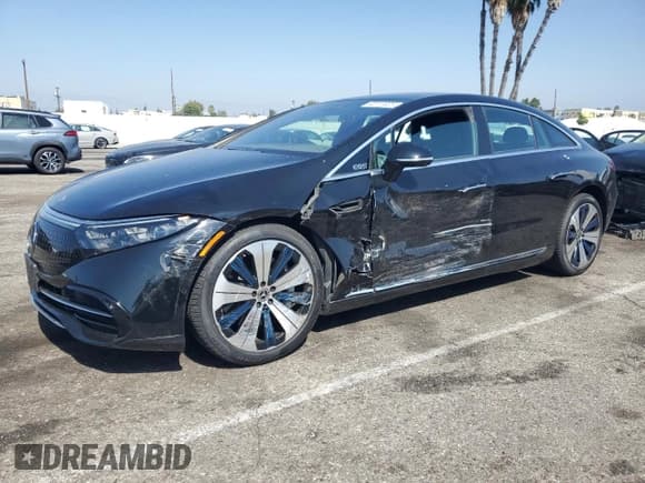 ✅ 2022 Mercedes-Benz EQS 450+ • VIN: W1KCG2DB2NA004476 • Lot: 82311025. Wystawiony na Copart z przebiegiem 64 282 mil. Bezpłatny archiwum sprzedaży aukcyjnych z USA i szczegółowy raport historii pojazdu na DreamBid. Zdjęcie 1.