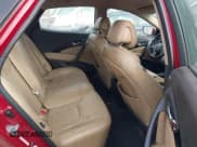 ✅ 2013 Hyundai Azera • VIN: KMHFG4JG4DA250183 • Lot: 42511640. Wystawiony na IAAI z przebiegiem 203 868 mil. Bezpłatny archiwum sprzedaży aukcyjnych z USA i szczegółowy raport historii pojazdu na DreamBid. Zdjęcie 8.