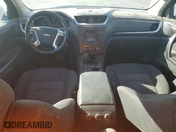 ✅ 2013 Chevrolet Traverse LT • VIN: 1GNKVGKD5DJ191862 • Lot: 77004444. Wystawiony na Copart z przebiegiem 212 765 mil. Bezpłatny archiwum sprzedaży aukcyjnych z USA i szczegółowy raport historii pojazdu na DreamBid. Zdjęcie 8.