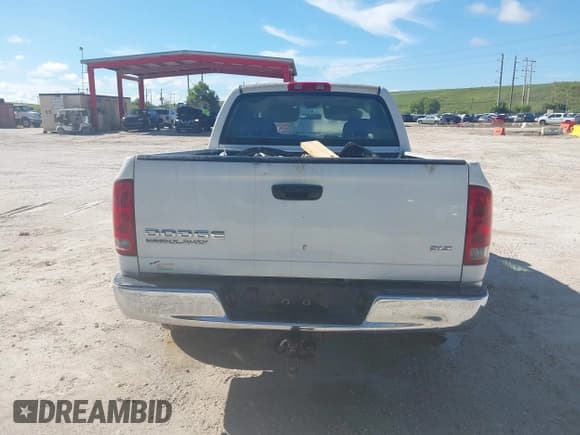 ✅ 2004 Dodge 2500 ST • VIN: 3D7KA28DX4G173895 • Lot: 43167109. Wystawiony na IAAI z przebiegiem 313 303 mil. Bezpłatny archiwum sprzedaży aukcyjnych z USA i szczegółowy raport historii pojazdu na DreamBid. Zdjęcie 17.