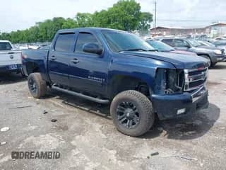 2007 Chevrolet Silverado 1500 LTZ with VIN 2GCEK133571705063, listed as a IAAI auction lot 42419260 with 243,618 mi miles and . Bid and sale history available at DreamBid. Image 1.