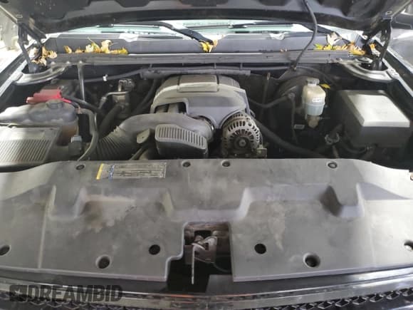 ✅ 2010 Chevrolet Silverado 1500 LT • VIN: 1GCSKSE37AZ276139 • Лот: 91784095. Опубликован ранее на Copart с пробегом 284 524 миль. Бесплатный доступ к архиву аукционных продаж из США и подробный отчёт об истории автомобиля на DreamBid. Изображение 11.