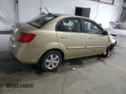 ✅ 2011 Kia Rio LX • VIN: KNADH4A37B6943512 • Лот: 85410505. Опубликован ранее на Copart с пробегом 138 943 миль. Бесплатный доступ к архиву аукционных продаж из США и подробный отчёт об истории автомобиля на DreamBid. Изображение 3.