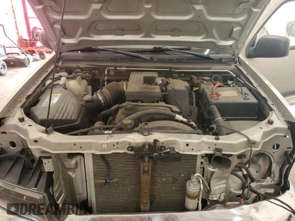 ✅ 2004 Chevrolet Colorado LS Z71 • VIN: 1GCDT196048144855 • Лот: 65915175. Опубликован ранее на Copart с пробегом 95 624 миль. Бесплатный доступ к архиву аукционных продаж из США и подробный отчёт об истории автомобиля на DreamBid. Изображение 11.