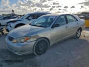 ✅ 2004 Toyota Camry LE • VIN: 4T1BE32K24U927912 • Lot: 94192665. Wystawiony na Copart z przebiegiem 181 558 mil. Bezpłatny archiwum sprzedaży aukcyjnych z USA i szczegółowy raport historii pojazdu na DreamBid. Zdjęcie 1.