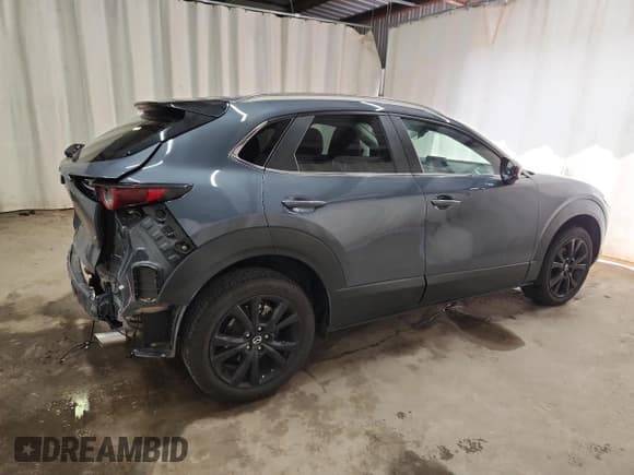 ✅ 2025 Mazda CX-30 S Carbon Edition • VIN: 3MVDMBCM2SM776497 • Lot: 84943505. Wystawiony na Copart z przebiegiem 23 913 mil. Bezpłatny archiwum sprzedaży aukcyjnych z USA i szczegółowy raport historii pojazdu na DreamBid. Zdjęcie 3.