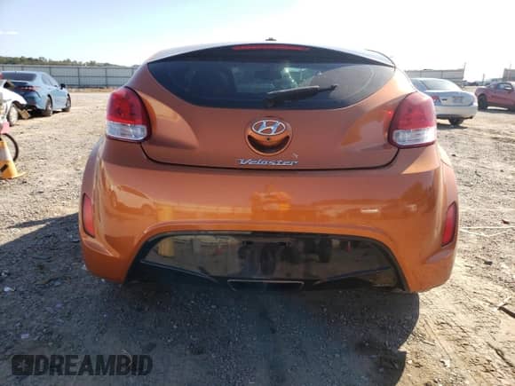 2016 Hyundai Veloster с VIN KMHTC6AD4GU299905, выставлен на аукционе Copart как лот 70453733 с пробегом 72 665 миль миль и . История ставок и продаж доступна на DreamBid. Изображение 6.