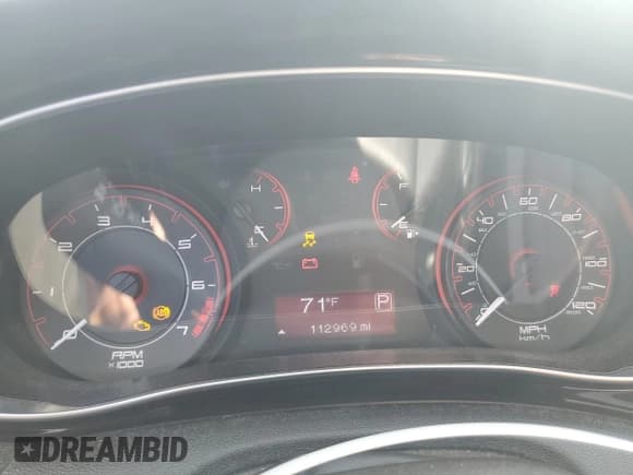 ✅ 2013 Dodge Dart SXT • VIN: 1C3CDFBA7DD300406 • Лот: 85564225. Опубликован ранее на Copart с пробегом 112 969 миль. Бесплатный доступ к архиву аукционных продаж из США и подробный отчёт об истории автомобиля на DreamBid. Изображение 9.