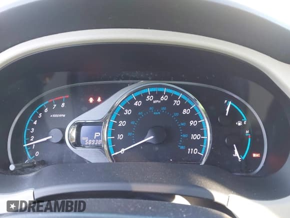 ✅ 2011 Toyota Sienna XLE • VIN: 5TDYK3DC5BS038682 • Lot: 43604542. Listed on IAAI with 58,938 mi. Free auction sales archive from the USA and detailed vehicle history report at DreamBid. Image 7.