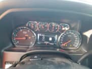 ✅ 2018 GMC Sierra 2500HD SLT • VIN: 1GT12TEY7JF148546 • Lot: 91048265. Listed on Copart with 95,759 mi. Free auction sales archive from the USA and detailed vehicle history report at DreamBid. Image 9.