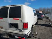 ✅ 2014 Ford Econoline Cargo Commercial • VIN: 1FTNE2EWXEDA15637 • Lot: 43774335. Wystawiony na IAAI z przebiegiem 216 069 mil. Bezpłatny archiwum sprzedaży aukcyjnych z USA i szczegółowy raport historii pojazdu na DreamBid. Zdjęcie 4.