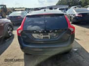 ✅ 2015 Volvo V60 T5 Drive-E Premier • VIN: YV140MEB3F1190604 • Лот: 81256275. Опубликован ранее на Copart с пробегом 123 405 миль. Бесплатный доступ к архиву аукционных продаж из США и подробный отчёт об истории автомобиля на DreamBid. Изображение 6.