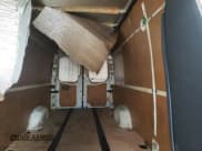 ✅ 2018 Mercedes-Benz Sprinter Cargo Worker • VIN: WD3PE8CD9JP594538 • Лот: 85333545. Опубликован ранее на Copart с пробегом 520 347 миль. Бесплатный доступ к архиву аукционных продаж из США и подробный отчёт об истории автомобиля на DreamBid. Изображение 10.