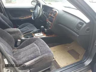 ✅ 2002 Hyundai Sonata GLS • VIN: KMHWF35HX2A675243 • Lot: 42914824. Listed on IAAI with 236,255 mi. Free auction sales archive from the USA and detailed vehicle history report at DreamBid. Image 5.