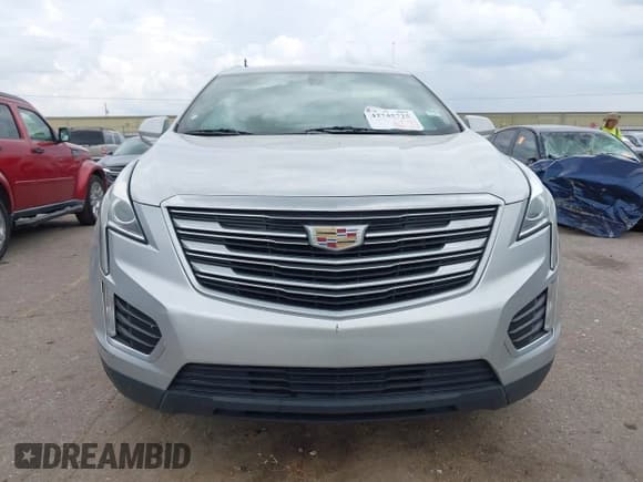 ✅ 2018 Cadillac XT5 FWD • VIN: 1GYKNARS4JZ107208 • Lot: 42745725. Wystawiony na IAAI z przebiegiem 181 971 mil. Bezpłatny archiwum sprzedaży aukcyjnych z USA i szczegółowy raport historii pojazdu na DreamBid. Zdjęcie 12.