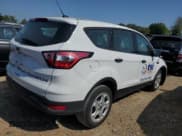 ✅ 2018 Ford Escape S • VIN: 1FMCU0F79JUC07742 • Лот: 67199553. Опубликован ранее на Copart с пробегом 102 494 миль. Бесплатный доступ к архиву аукционных продаж из США и подробный отчёт об истории автомобиля на DreamBid. Изображение 3.