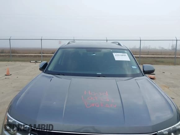 ✅ 2018 Volkswagen Atlas S • VIN: 1V2AP2CA9JC559979 • Lot: 43932041. Wystawiony na IAAI z przebiegiem Nie podano. Bezpłatny archiwum sprzedaży aukcyjnych z USA i szczegółowy raport historii pojazdu na DreamBid. Zdjęcie 10.