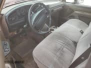 ✅ 1995 Ford F-150 • VIN: 1FTEF15N7SNB41751 • Lot: 86223125. Wystawiony na Copart z przebiegiem 337 573 mil. Bezpłatny archiwum sprzedaży aukcyjnych z USA i szczegółowy raport historii pojazdu na DreamBid. Zdjęcie 8.