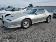 ✅ 1986 Pontiac Firebird Trans Am • VIN: 1G2FW87F8GL239553 • Лот: 78263424. Опубликован ранее на Copart с пробегом 65 161 миль. Бесплатный доступ к архиву аукционных продаж из США и подробный отчёт об истории автомобиля на DreamBid. Изображение 1.
