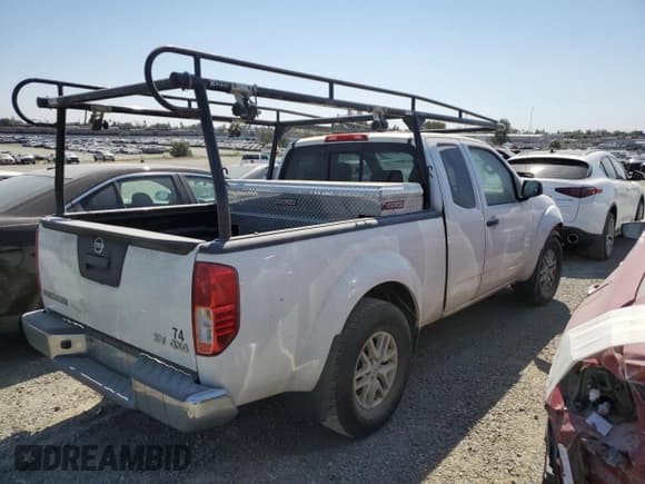✅ 2018 Nissan Frontier Pro-4X • VIN: 1N6AD0CW1JN768984 • Lot: 68105095. Listed on Copart with 107,450 mi. Free auction sales archive from the USA and detailed vehicle history report at DreamBid. Image 3.