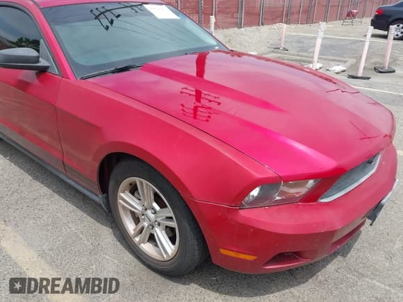 ✅ 2010 Ford Mustang V6 • VIN: 1ZVBP8AN7A5124961 • Lot: 42522411. Listed on IAAI with 159,250 mi. Free auction sales archive from the USA and detailed vehicle history report at DreamBid. Image 12.