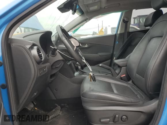 ✅ 2020 Hyundai Kona Limited • VIN: KM8K3CA58LU446479 • Лот: 71108274. Опубликован ранее на Copart с пробегом 97 119 миль. Бесплатный доступ к архиву аукционных продаж из США и подробный отчёт об истории автомобиля на DreamBid. Изображение 7.