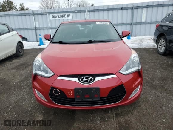 ✅ 2016 Hyundai Veloster • VIN: KMHTC6AD8GU269614 • Lot: 47683205. Wystawiony na Copart z przebiegiem 122 926 mil. Bezpłatny archiwum sprzedaży aukcyjnych z USA i szczegółowy raport historii pojazdu na DreamBid. Zdjęcie 5.