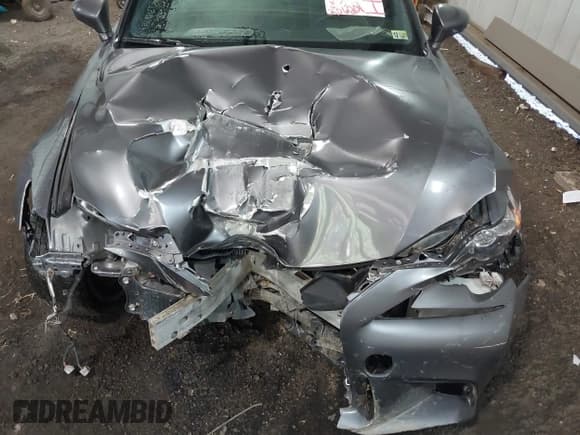 ✅ 2014 Lexus IS 350 • VIN: JTHCE1D26E5003672 • Lot: 42563800. Listed on IAAI with 206,201 mi. Free auction sales archive from the USA and detailed vehicle history report at DreamBid. Image 10.