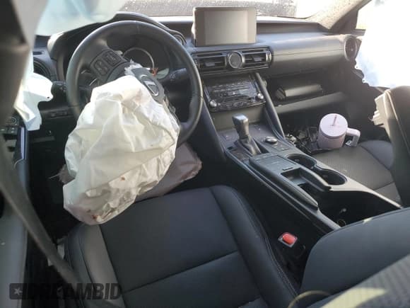 ✅ 2024 Lexus IS 300 F Sport • VIN: JTHB81F20R5053148 • Lot: 78015814. Listed on Copart with 4,472 mi. Free auction sales archive from the USA and detailed vehicle history report at DreamBid. Image 8.