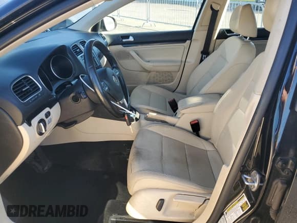 ✅ 2013 Volkswagen Jetta TDI w/Sunroof & Nav • VIN: 3VWPL7AJ3DM641391 • Lot: 86071015. Listed on Copart with 83,040 mi. Free auction sales archive from the USA and detailed vehicle history report at DreamBid. Image 7.