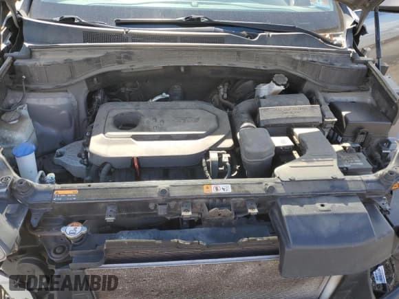 ✅ 2017 Hyundai Santa Fe 2.4L • VIN: 5NMZUDLB8HH001392 • Лот: 72233023. Опубликован ранее на Copart с пробегом 121 450 миль. Бесплатный доступ к архиву аукционных продаж из США и подробный отчёт об истории автомобиля на DreamBid. Изображение 12.