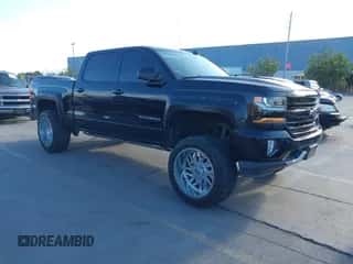 2018 Chevrolet Silverado 1500 LT с VIN 3GCUKRECXJG264567, выставлен на аукционе IAAI как лот 43422265 с пробегом 83 551 миль миль и . История ставок и продаж доступна на DreamBid. Изображение 1.
