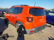 ✅ 2017 Jeep Renegade Sport • VIN: ZACCJBAB0HPG21086 • Lot: 43572267. Wystawiony na IAAI z przebiegiem 67 612 mil. Bezpłatny archiwum sprzedaży aukcyjnych z USA i szczegółowy raport historii pojazdu na DreamBid. Zdjęcie 3.