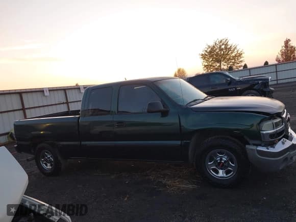 ✅ 2003 GMC Sierra 1500 SLE • VIN: 2GTEC19V031309736 • Лот: 43668210. Опубликован ранее на IAAI с пробегом 197 361 миль. Бесплатный доступ к архиву аукционных продаж из США и подробный отчёт об истории автомобиля на DreamBid. Изображение 13.