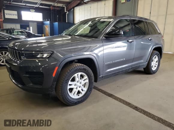 ✅ 2022 Jeep Grand Cherokee Altitude • VIN: 1C4RJHAG7N8592259 • Лот: 89513645. Опубликован ранее на Copart с пробегом 123 591 миль. Бесплатный доступ к архиву аукционных продаж из США и подробный отчёт об истории автомобиля на DreamBid. Изображение 1.