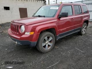 ✅ 2016 Jeep Patriot High Altitude • VIN: 1C4NJRFB4GD597690 • Lot: 91922045. Wystawiony na Copart z przebiegiem 98 516 mil. Bezpłatny archiwum sprzedaży aukcyjnych z USA i szczegółowy raport historii pojazdu na DreamBid. Zdjęcie 1.